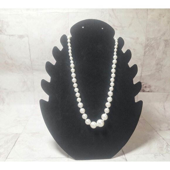 Genuine Classic White Pearl Necklace, Fresh Water Pearl Necklace, Natural Pearl - Picture 6 of 10